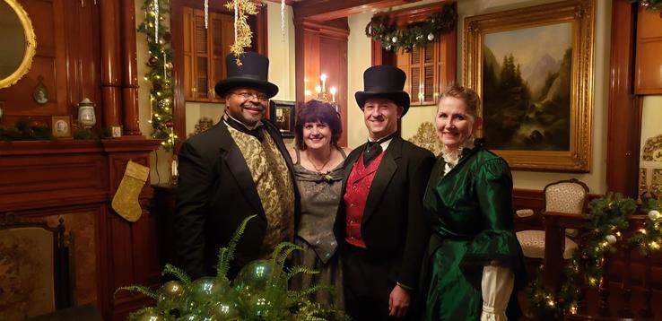 Dickens Delights at the Pabst Mansion